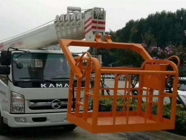 五大连池市吊车租赁公司_正规吊车出租结算方式